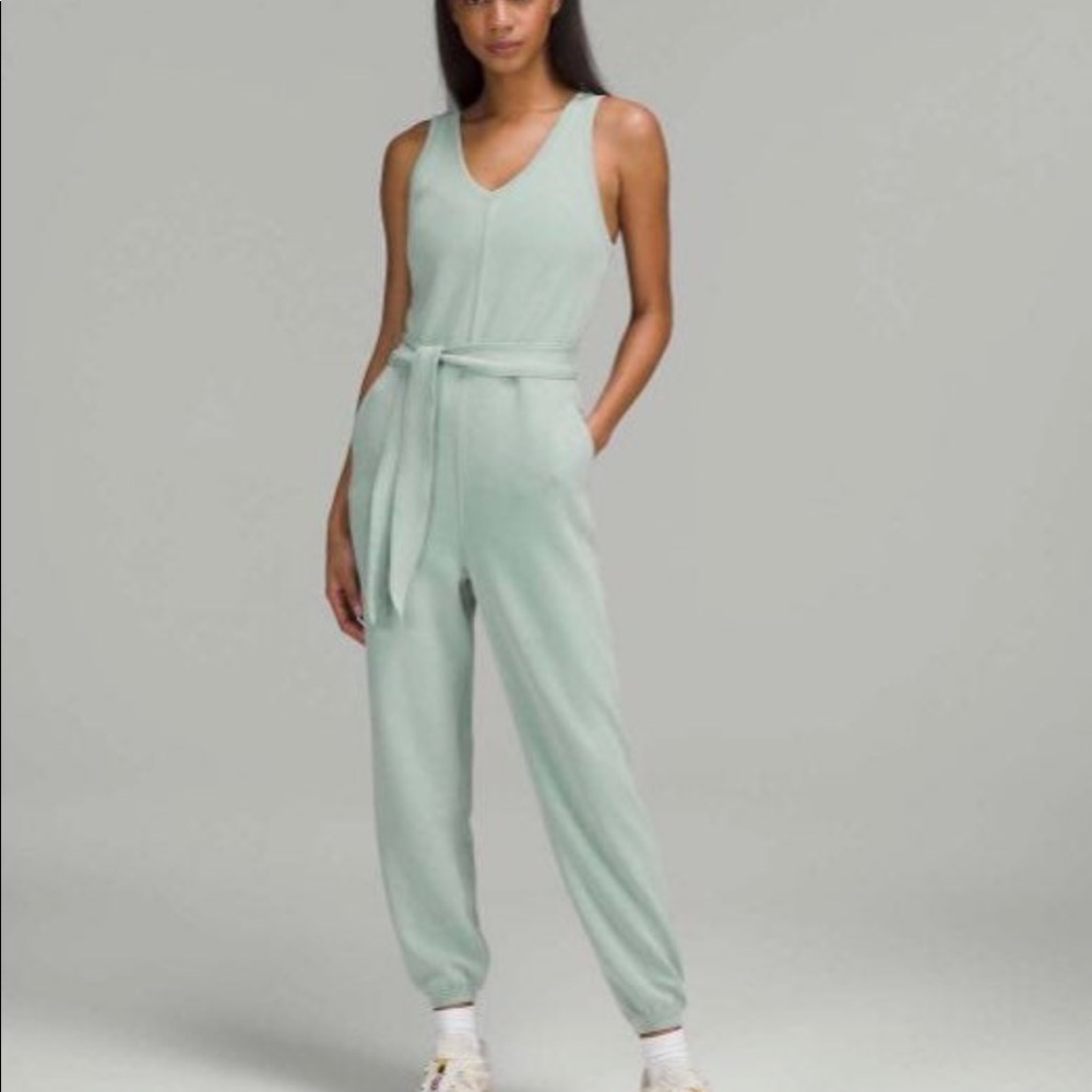NWT Lululemon Ease of it All V-Neck Jumpsuit. Size 4 Color: silver blue
